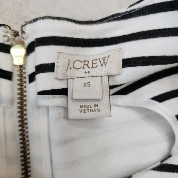 J.Crew Striped Black and White Sleeveless Dress Size XS  Front pockets - Picture 7 of 11